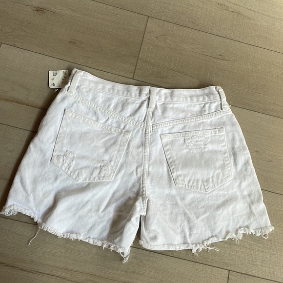 NWT Free People white jean shorts - Picture 6 of 6